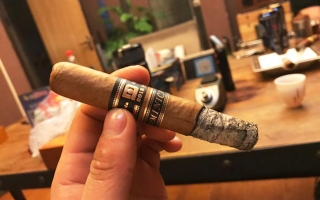 廣元內(nèi)江樂(lè)山宜賓雪茄專賣店實(shí)體店哪里有買賣